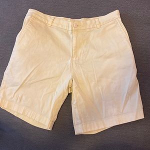 Light yellow southern tide shorts